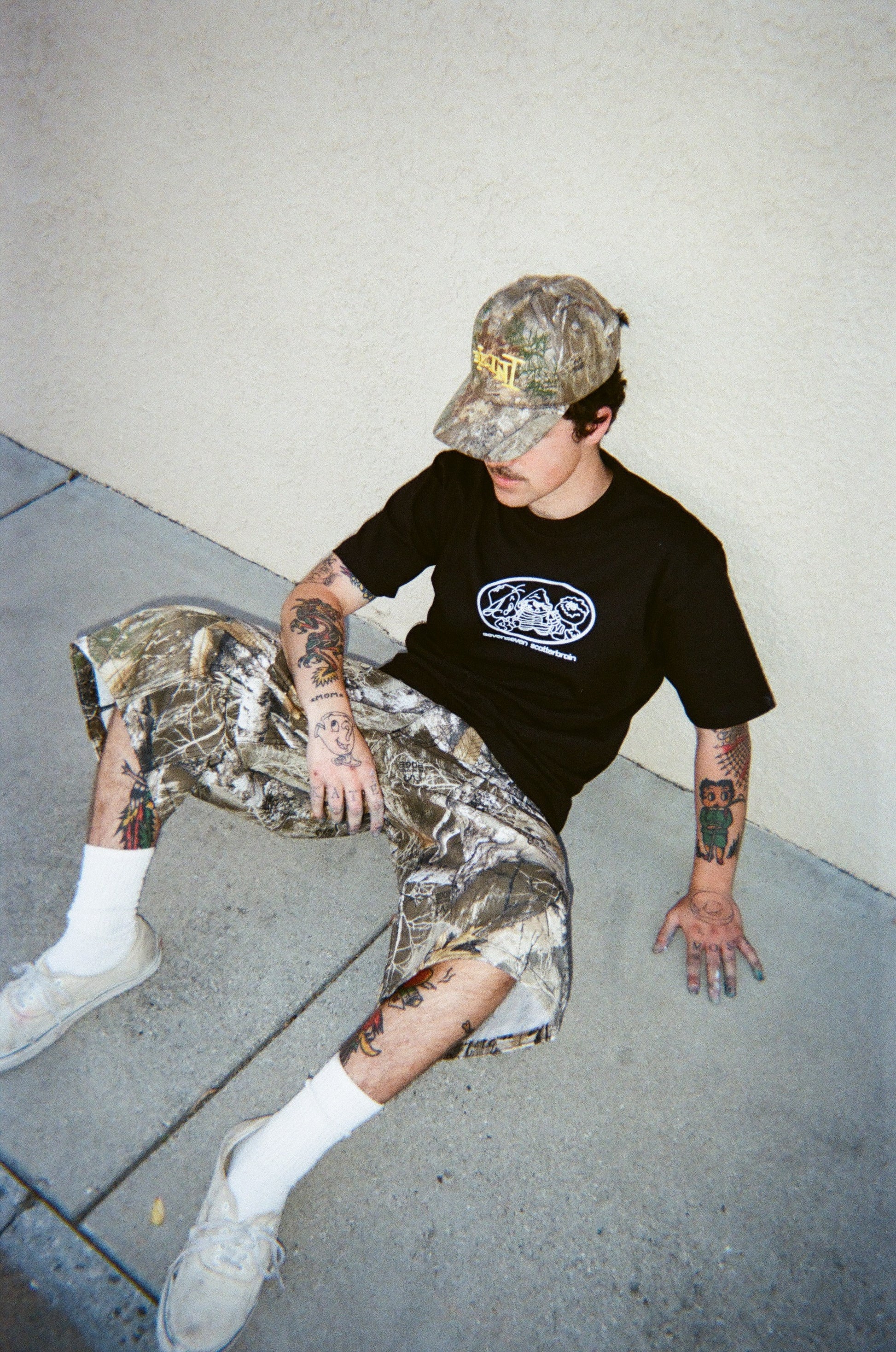 SCATTERBRAIN COLLAB TEE
